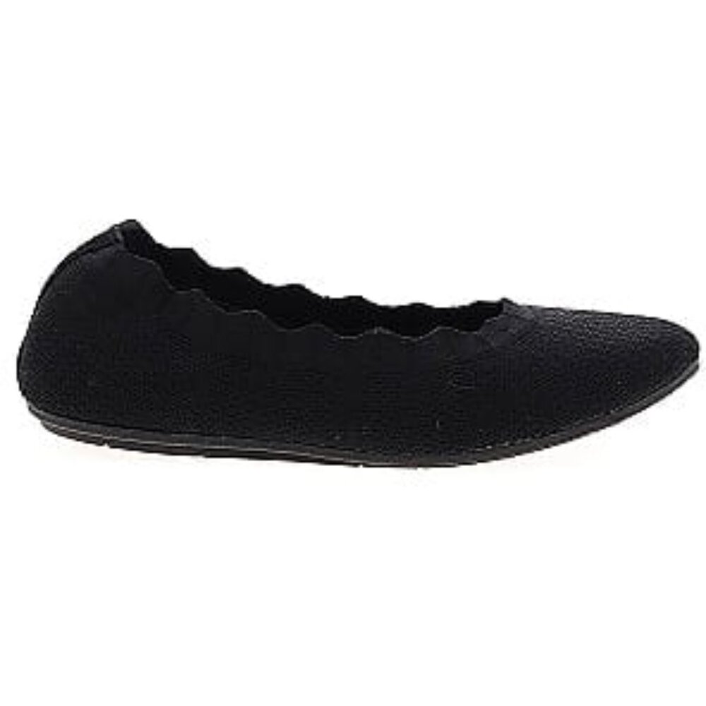 Excellent condition sketchers knit flats